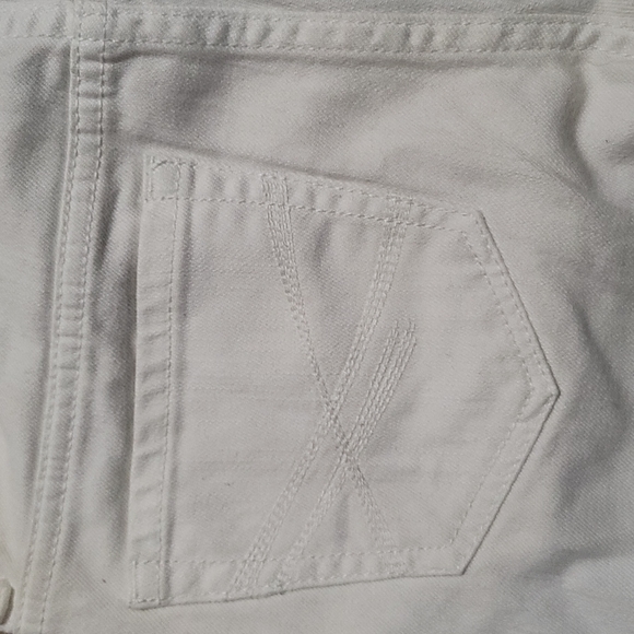 Girls White Aeropostale jeans Capri Style size 3/4 Gently Loved very clean - Picture 11 of 13